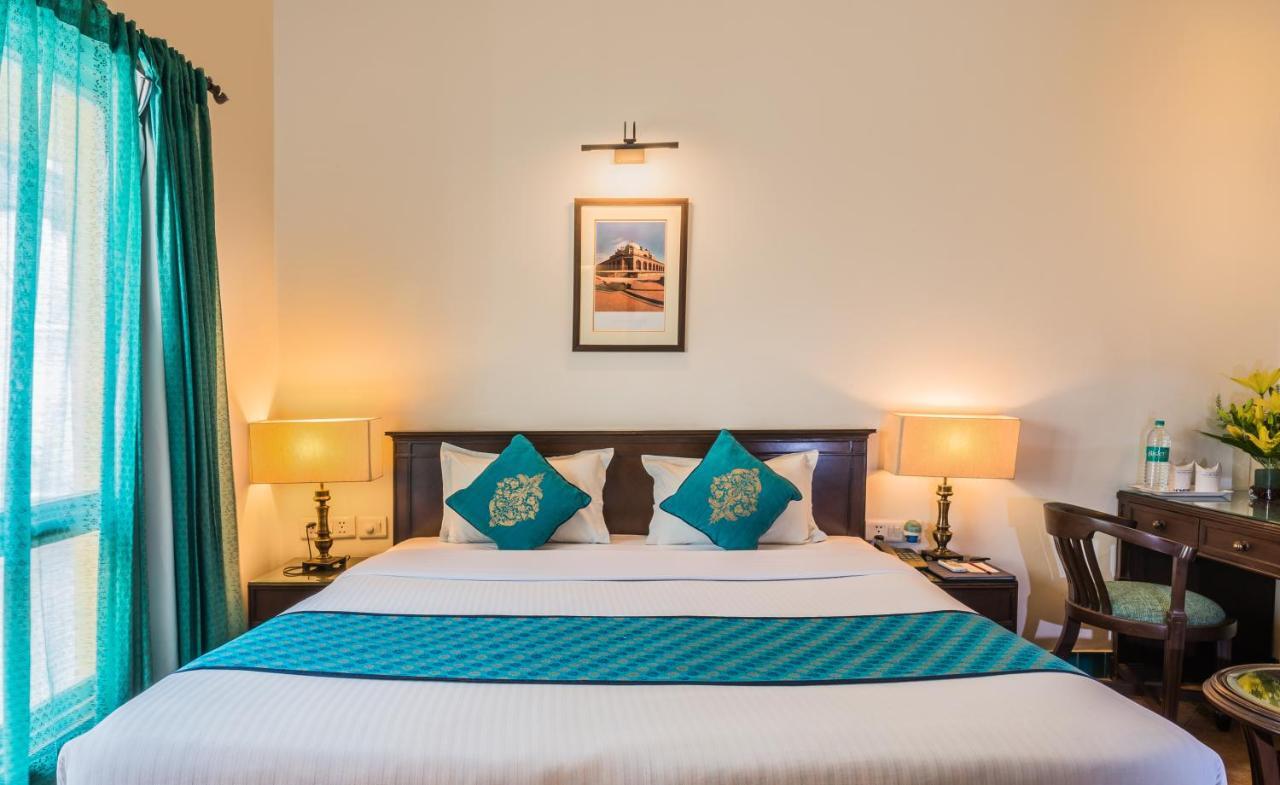 Home@f37 Kailash Colony Metro 3* New Delhi